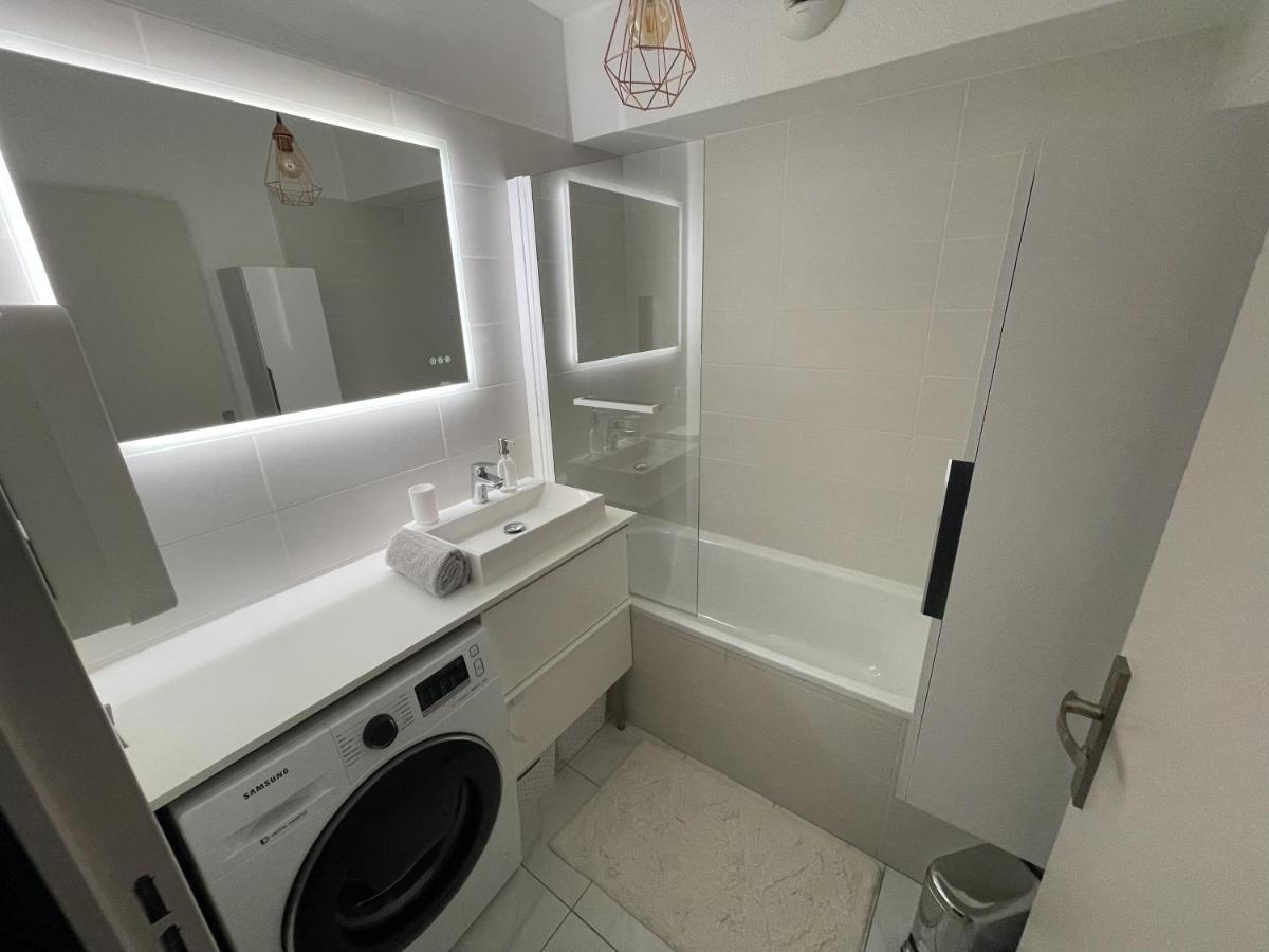 Splendide Appartement 3 Pieces - Parking Et Clim Βαλένς Εξωτερικό φωτογραφία